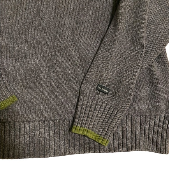 VTG Columbia Sportswear Men’s V-Neck Pullover Knit Sweater Size S - Picture 3 of 5